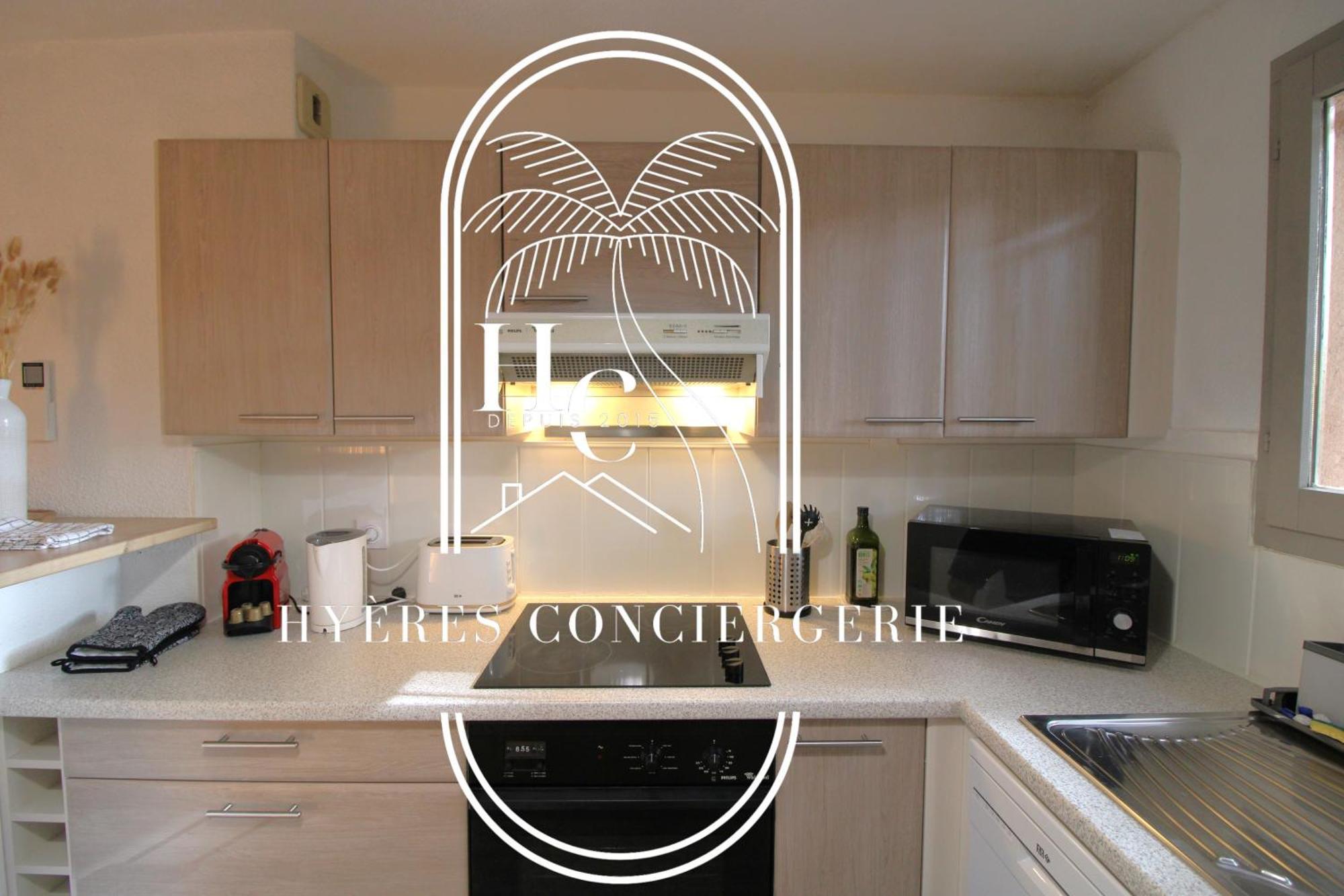Triplex Le Port D'Hyeres-400M-Clim Wifi Parking By Hc Apartamento Exterior foto