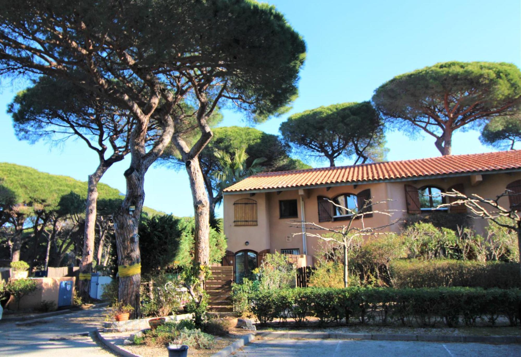 Triplex Le Port D'Hyeres-400M-Clim Wifi Parking By Hc Apartamento Exterior foto